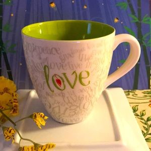 NWOT Starbucks 2005 Love Mug